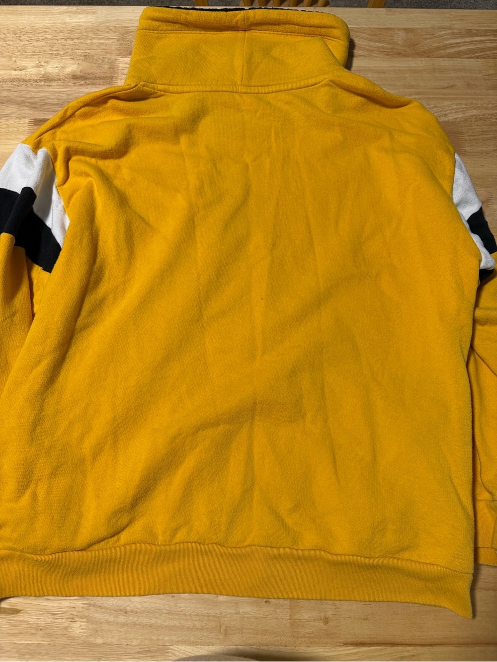 Victoria’s Secret PINK Women’s Large Yellow Cowl Neck Pullover Sweatshirt - Picture 4 of 4
